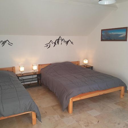 Grange Renovee En Gite/Maison/Chalet 阿雷奥 外观 照片