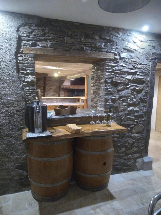 Grange Renovee En Gite/Maison/Chalet 阿雷奥 外观 照片