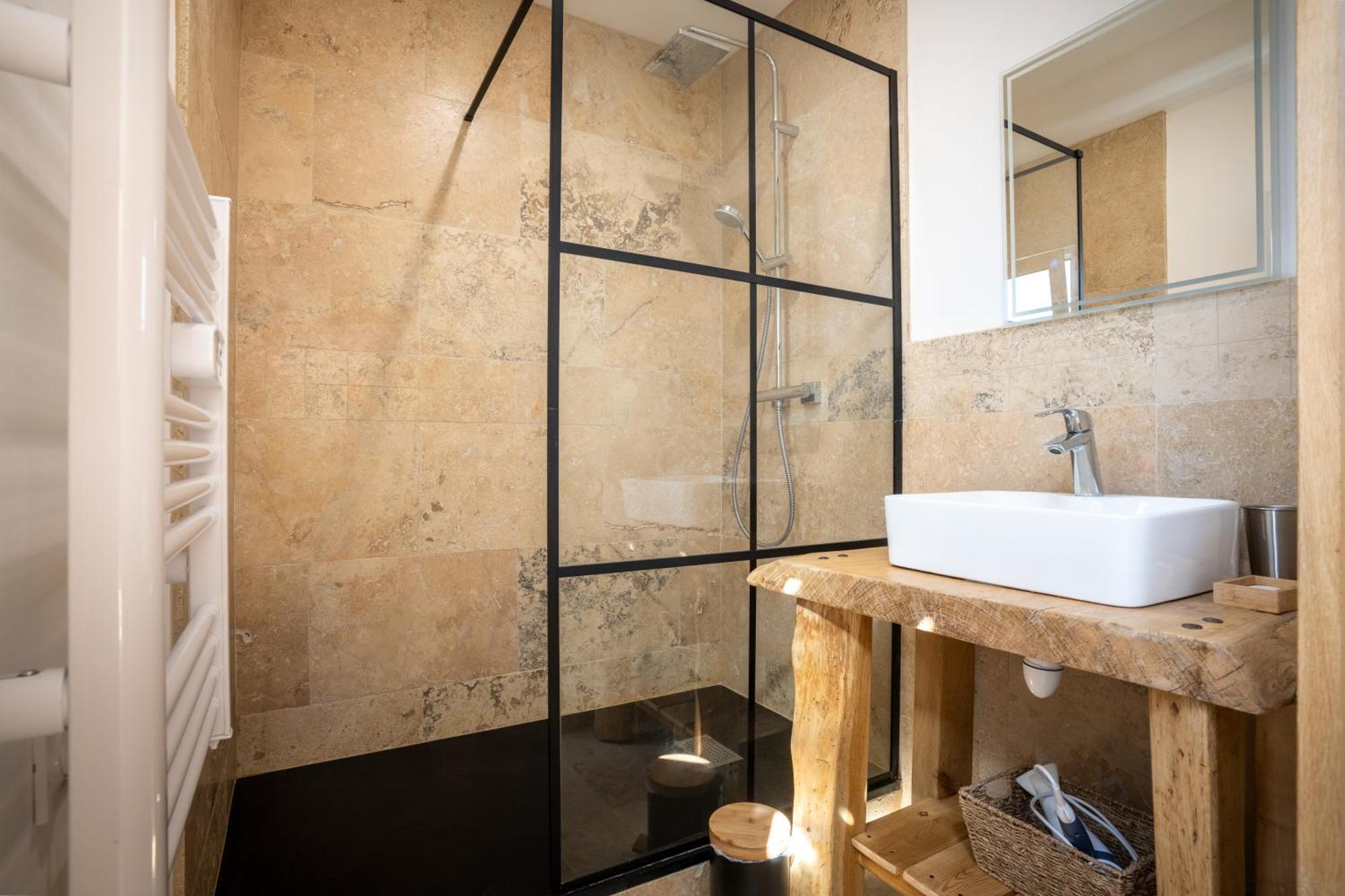 Grange Renovee En Gite/Maison/Chalet 阿雷奥 外观 照片