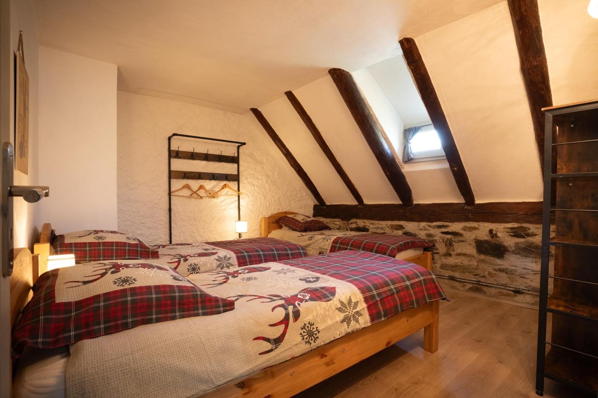 Grange Renovee En Gite/Maison/Chalet 阿雷奥 外观 照片